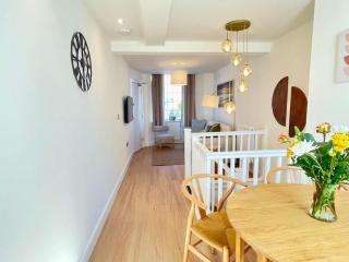 Canterbury City Stay I Duplex I 2 min to Station - 3