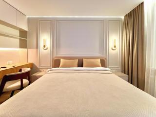 Luxury Design - Spacious - Easy Downtown Access - 3
