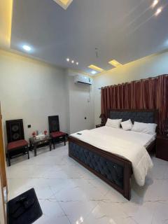 Pioneer lodges and City View Guest house - 0