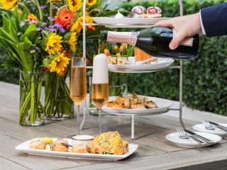 Sofitel Chicago Magnificent Mile - 7