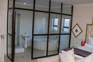 Bright's Exclusive Family Villa - 4