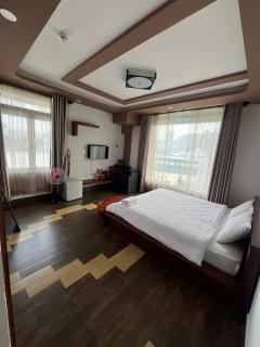 Lee Villa Hotel - 1
