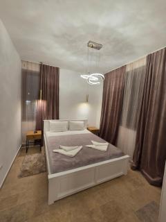 Fabian Apart CenterTown - 3