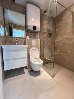 Central nude oasis - 5