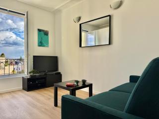 1 min Gare RER A - 20min Paris - Joli studio neuf - 7