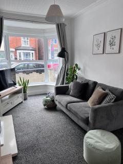 Hull Dukeries Princess Avenue Two Bed Cosy Home - 0