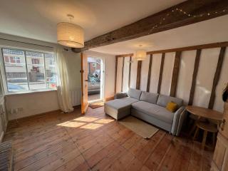 Historic 1BR Cottage Near Southwold & Coast - 9