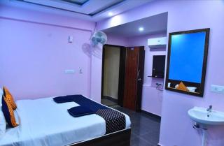 hotel grand meridian nearby kepegowda airport - 4