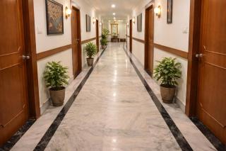 Fabhotel Br Classic Premium- Beside Paradise Biryani- Banjara Hills - 7