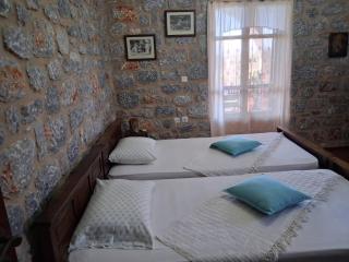 Μεδ-οίκων Γιατριάνων House - 9