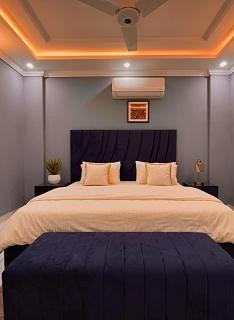 1 Bed Luxury Apartment AC WiFi Fridge - 1