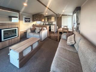 Simon's Coastal Holiday Home - 2