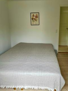 Idyllisk Skovhus Tæt På Rørvigs Strand Og Havn - 1