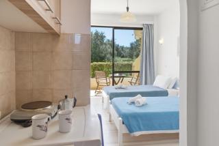 Alexandra Studio 4 - 3