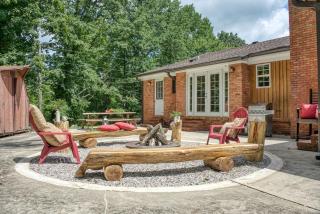 Dream Estate with Pool, Bonfire & 100 Acres Nature - 1