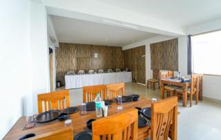 Hotel Red Velvet Suites - 6