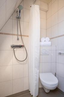 Yn 'e Haven Logies - 3