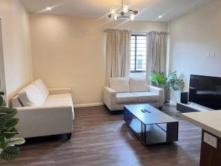 Executive 1BR Downtown POS with ensuite bath - 0