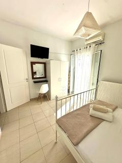 Calypso House - 1