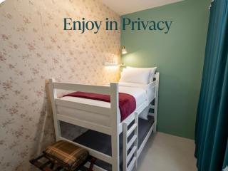 Amazon Hostel Center Podgorica - 7