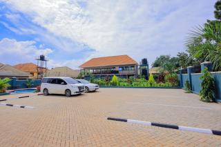 Port Harbor Hotel - 6