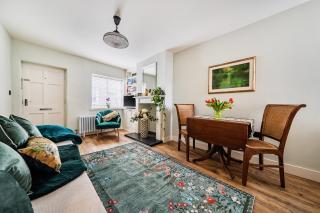 Lark Cottage – 15 College Street, Bury st Edmunds - 1