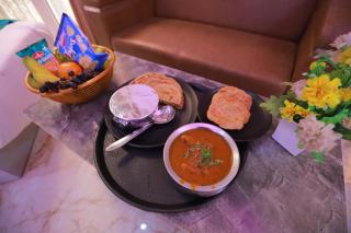 Hotel Red Velvet Suites - 7
