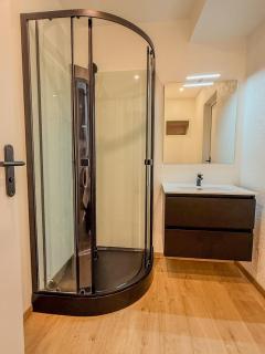 Logement atypique - Ancien restaurant - T3 - 3