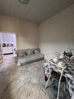 2х комнатная квартира в частном секторе - 0