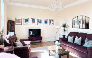 Luxury City and Racecourse Apartment With Parking - 7