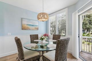 608 Barrington Park - 6