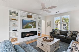 Beachcomber, Unit 302 - 1