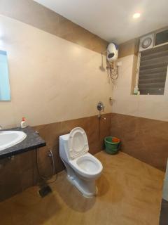 Leela Homes - Backpacker's Nest - 2