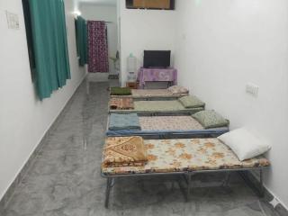 Param Homestay - 8
