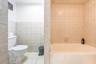 Studio apt on guesthouse 5 min from PennStation - 3