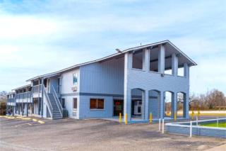 Regency Inn Three Rivers I-37 - 8