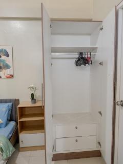 Corner unit at One Palm Tree Villas - Manila - 1