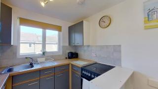 07 Strawberry Hill, Tolroy Manor - 5
