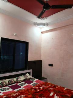 The SD hotel and restaurant - 1