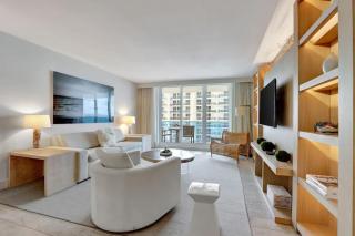 1 Hotel Luxe Ocean View Condo - 4