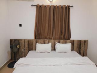 1bed flat , middle , close to the airport Isolo lagos - 7