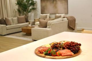 Luna Beach House - 8