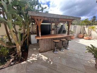 villa avec piscine pres de la plage avec billard et baby foot - 1