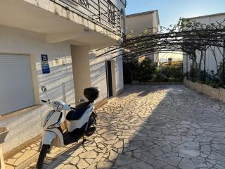 Apartman Gabrijela, Okrug Gornji - 4