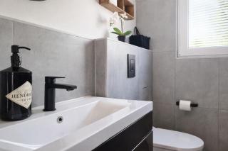 Ferienhaus Seeoase - 70qm - Kamin -Terrassen - Parkplatz - Badestelle fußläufig - 1