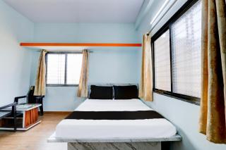 SPOT ON Hotel Satkar Bar and Lodge - 4