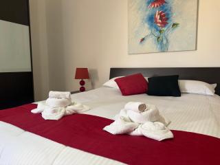 Sunny Suite Penthouse close to Bugibba Square - 4