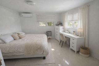 5BR Villa Aruba with Pool Sleeps 10 Family Friends - 9