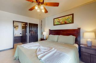 Suite B303 @ Mara Laguna *Gold Standard Certified - 8