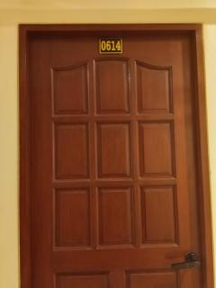 Royal Ocean Crest Mactan Near Airport with Pool view - 8